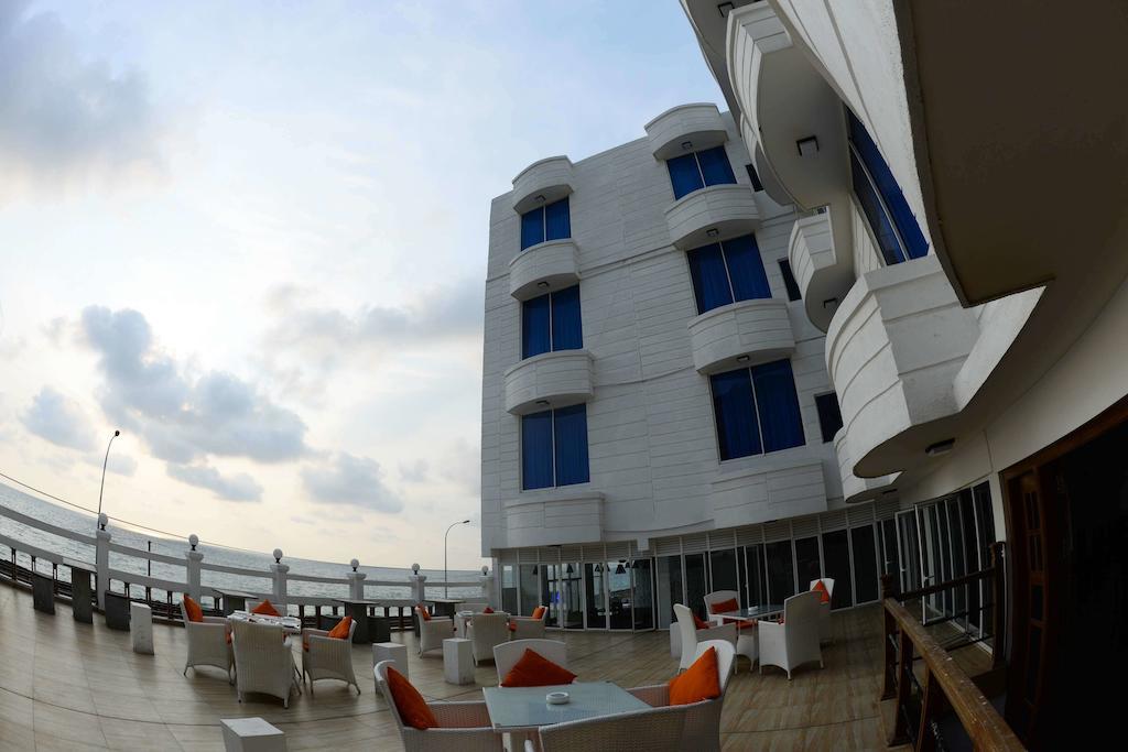 Lazaani Hotel Kolombo Dış mekan fotoğraf