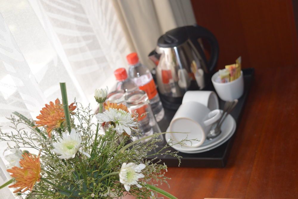 Lazaani Hotel Kolombo Dış mekan fotoğraf