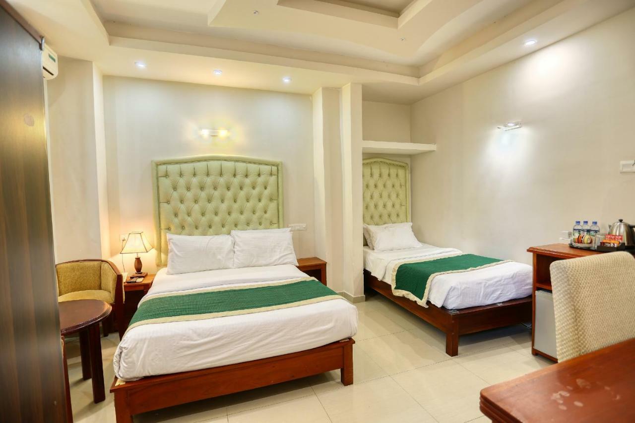 Lazaani Hotel Kolombo Dış mekan fotoğraf