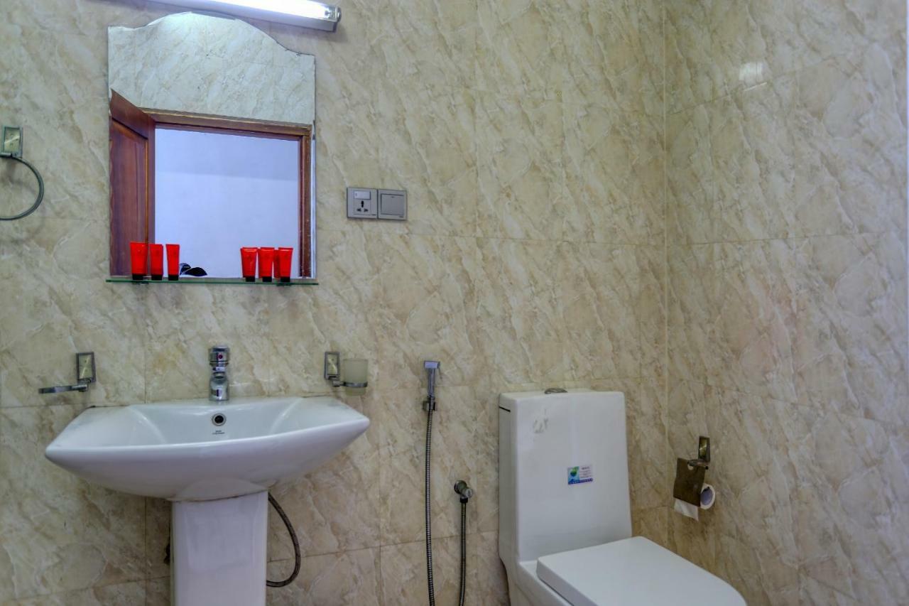 Lazaani Hotel Kolombo Dış mekan fotoğraf