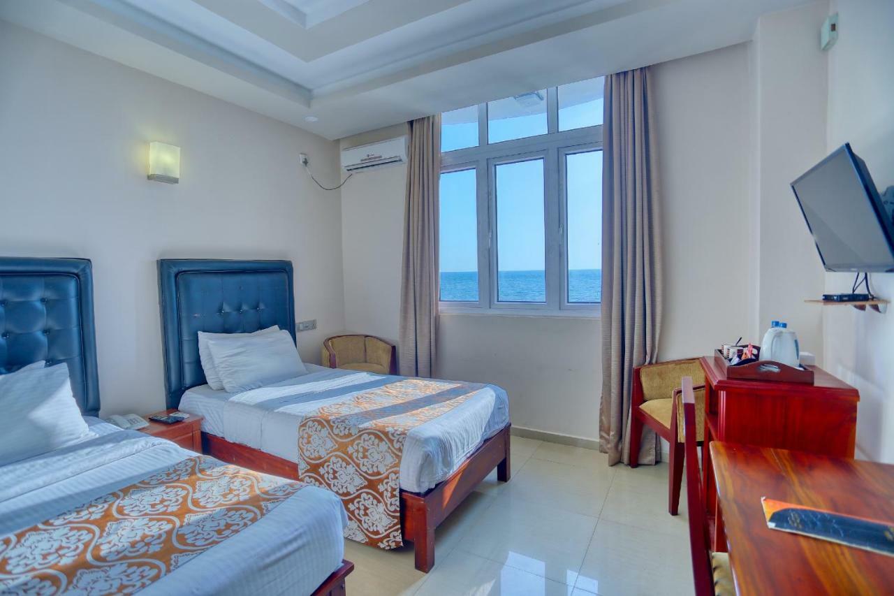 Lazaani Hotel Kolombo Dış mekan fotoğraf