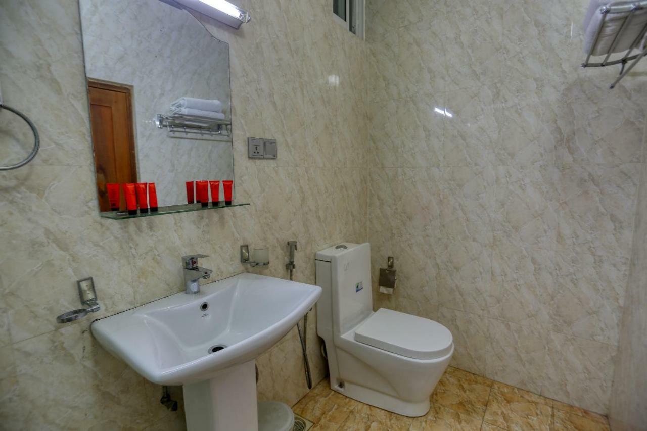 Lazaani Hotel Kolombo Dış mekan fotoğraf